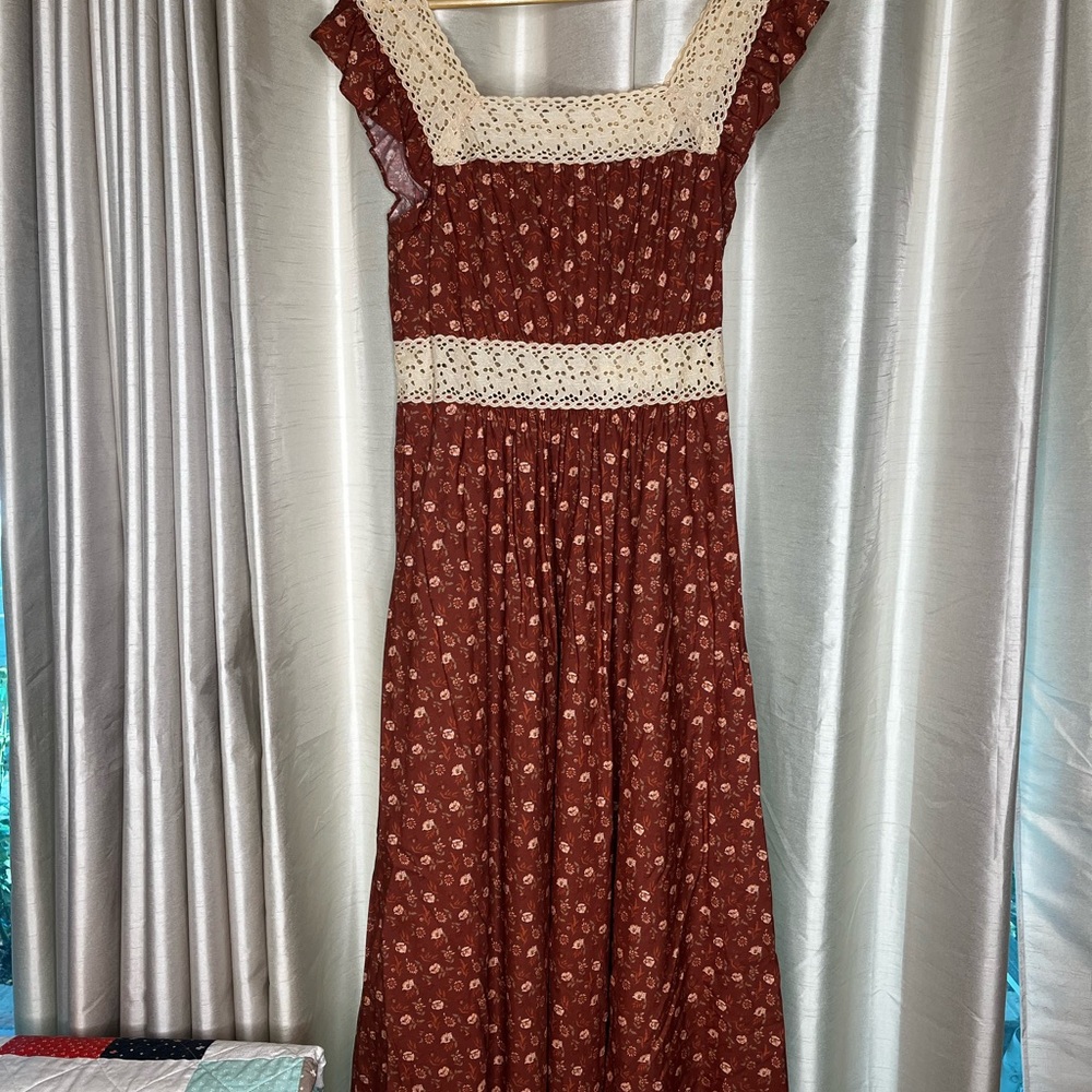 Elegant Brown Floral Dress